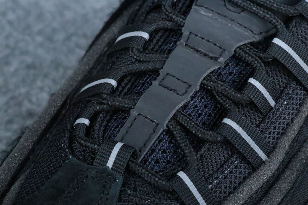 Comme des Garçons x Air Max 95 'Black'